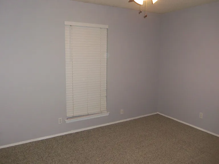 11506 Murcia Dr — Photo 5