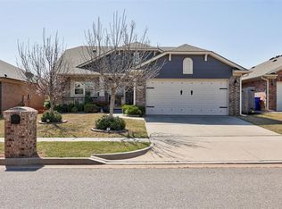 1002 Midland Valley St, Norman, OK 73069