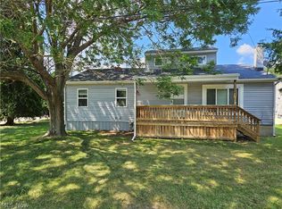 2365 Eschtruth St, Elyria, OH 44035