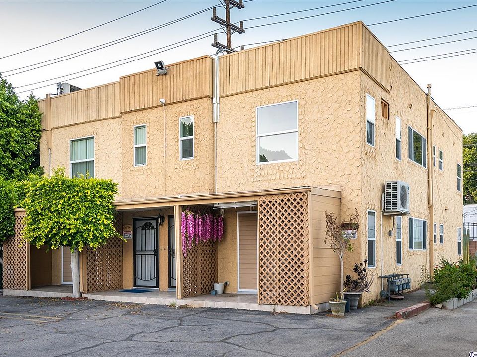 1st image of 661 Ivy St #1/2