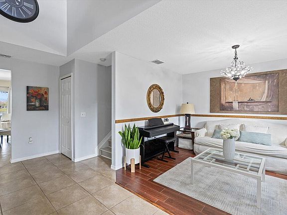 5th image of 6052 Ridge Lake Circle