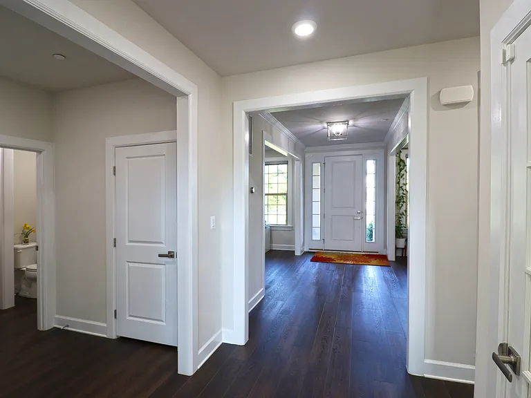 1040 Stepping Pl — Photo 37