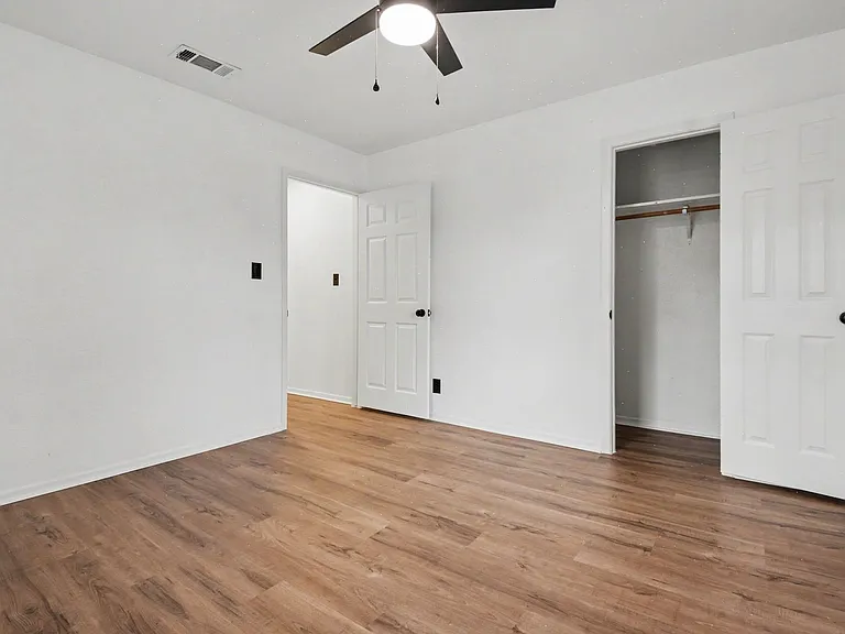 3407 Tipps Dr — Photo 24