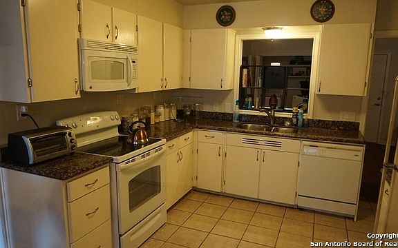 2nd image of 439 Timberlane Dr