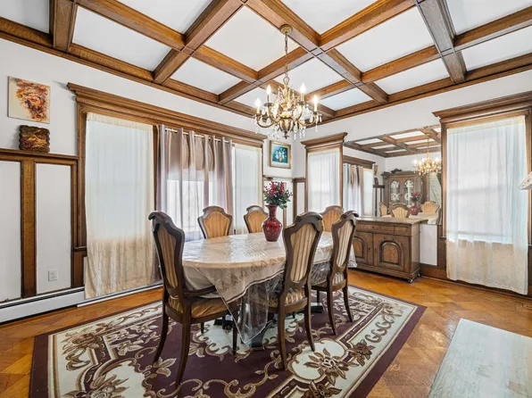 2746 Kennedy Boulevard image 11 of 37