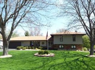 6754 Millbrook Dr, Rockford, IL