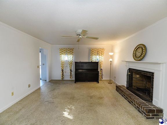 5th image of 422 Oakdale Dr