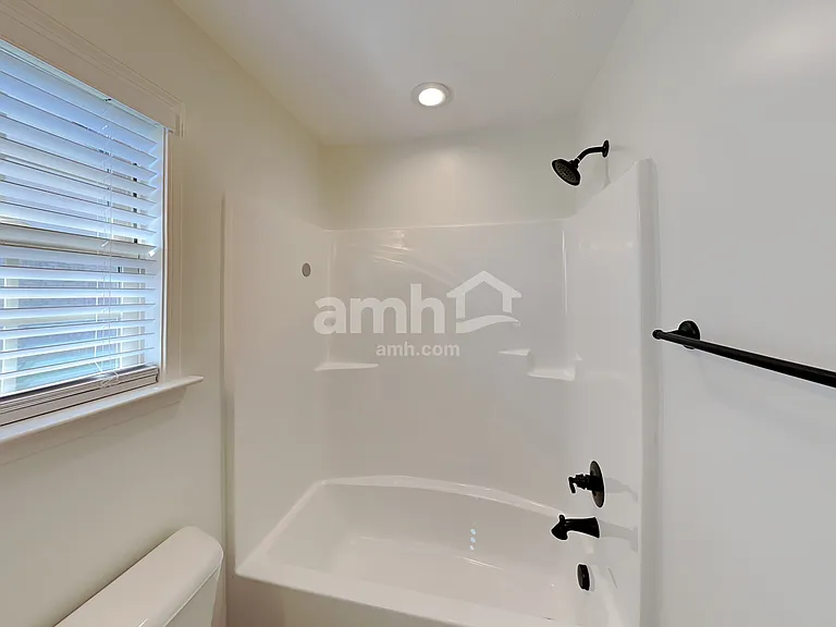2913 Dusenburg Dr — Photo 16