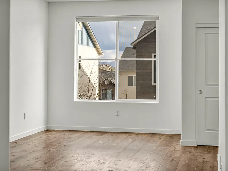545 Gloria May Ln — Photo 17