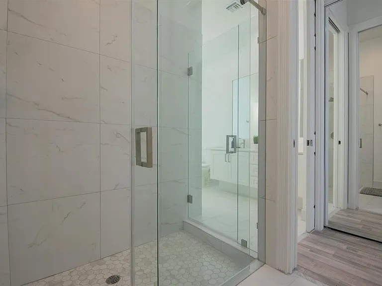 7046 Fish Creek Ln — Photo 24