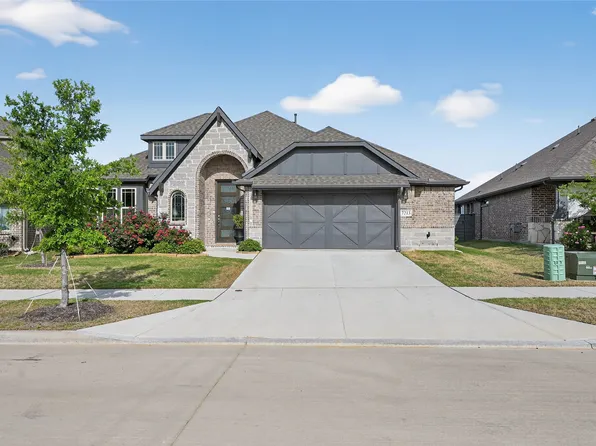 7213 Cherry Blossom Ln, Aubrey, TX 76227