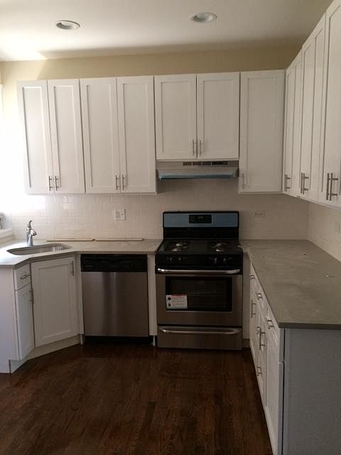 1st image of 1829 W Leland Ave #1J
