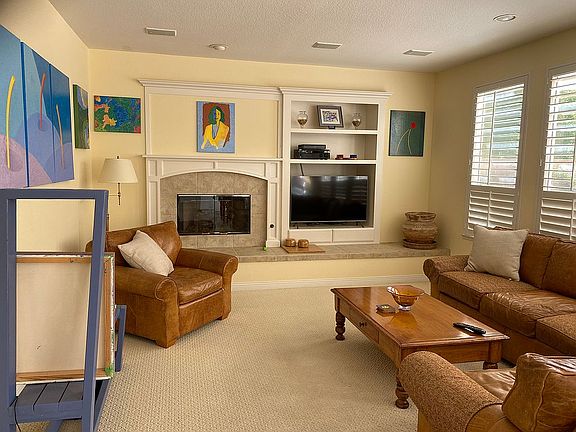 5th image of 467 Canyon Crest Dr