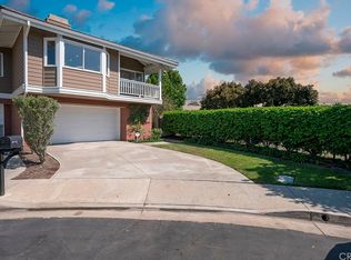 800 Gardenia Way, Corona Del Mar, CA 92625