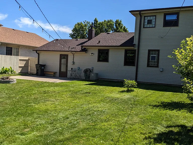 10606 Oak Park Ave — Photo 11