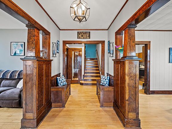 4th image of 143 North Ridge STREET