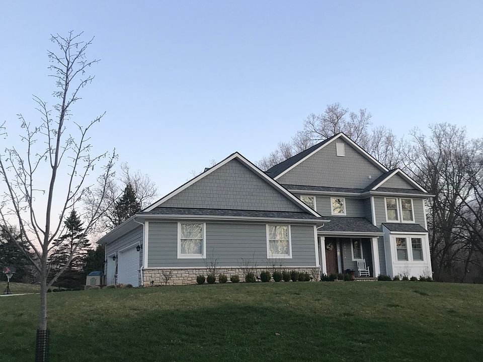 2nd image of 2445 Bevington Rd