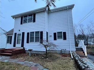 11 Marple Rd, Poughkeepsie, NY 12603