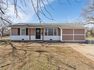 3301 Brookside Dr, Midwest City, OK 73110
