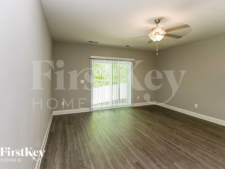 9553 Blue Knoll Ct — Photo 4