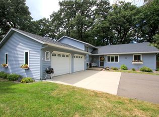450 School Rd NW, Hutchinson, MN 55350
