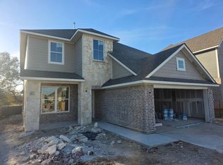 2046 Winepress Rd, Brenham, TX 77833