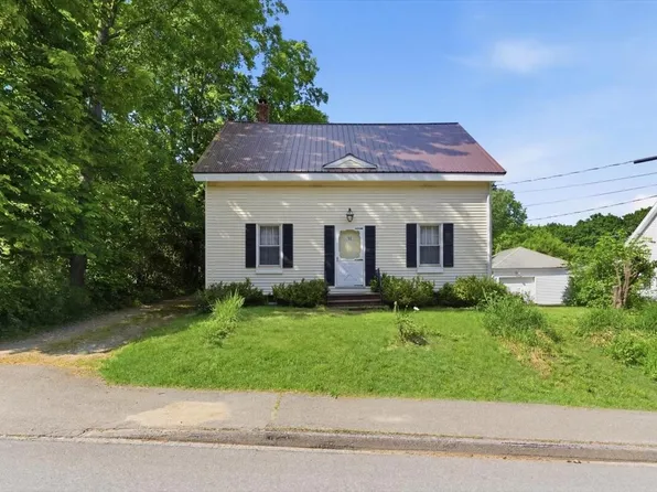 51 Northern Avenue, Farmingdale, ME 04345