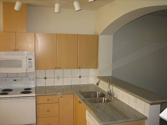 4th image of 2680 139th Ave SE #82