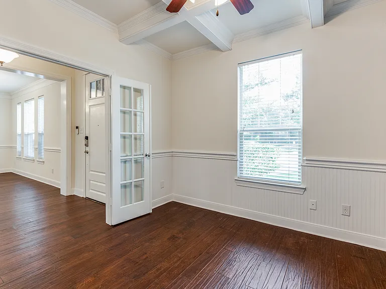 14575 Daneway Dr — Photo 5
