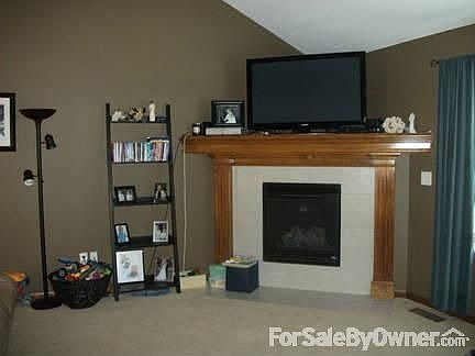2nd image of 1308 SW Cross Creek Dr