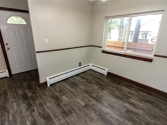 4th image of 34783 Lake Shore Blvd