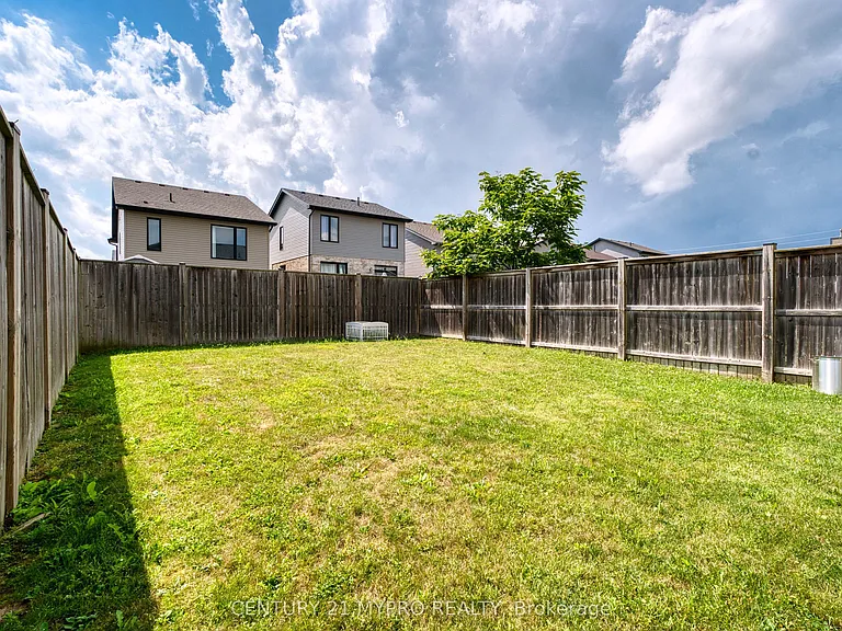 2141 Tribalwood St — Photo 32
