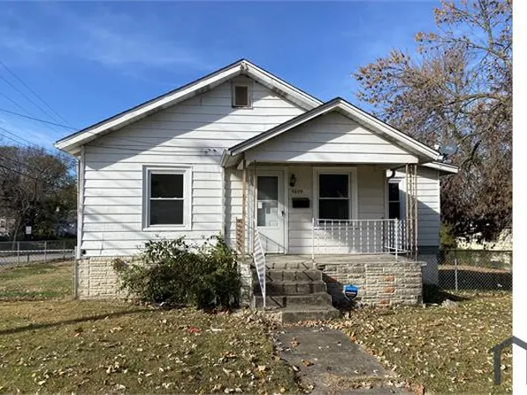 9659 Diamond Dr, Saint Louis, MO 63137