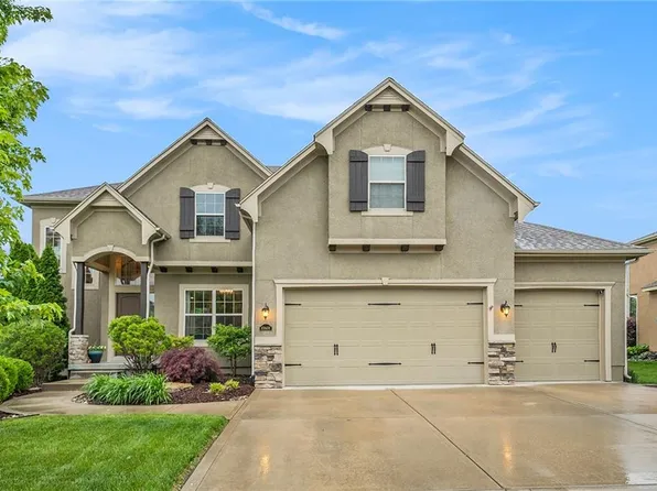 10601 N Euclid Ave, Kansas City, MO 64155