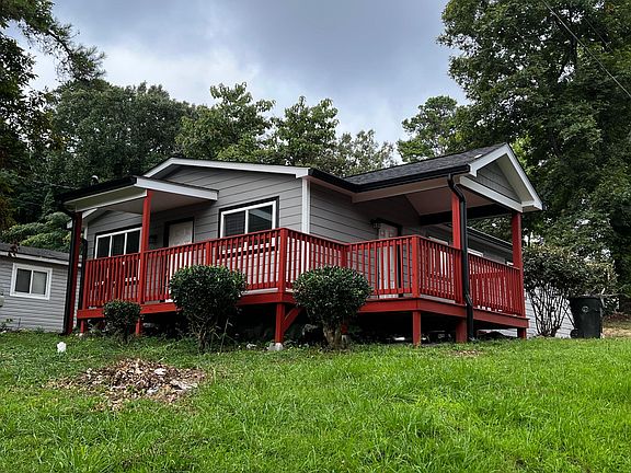 3rd image of 735 McGowan Ave