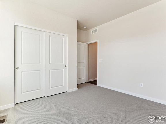 3rd image of 884 Columbia St