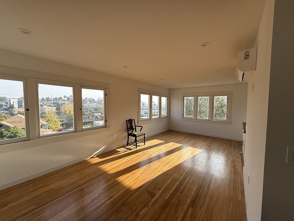 1st image of 838 N Lafayette Park Pl