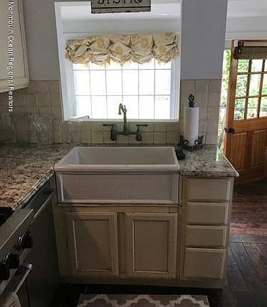 4th image of 114 Elizabeth Ave