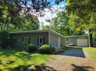 7348 Lakewood Rd, Lexington, MI 48450