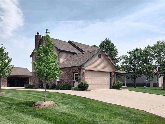 3rd image of 4922 Valley Vista Dr