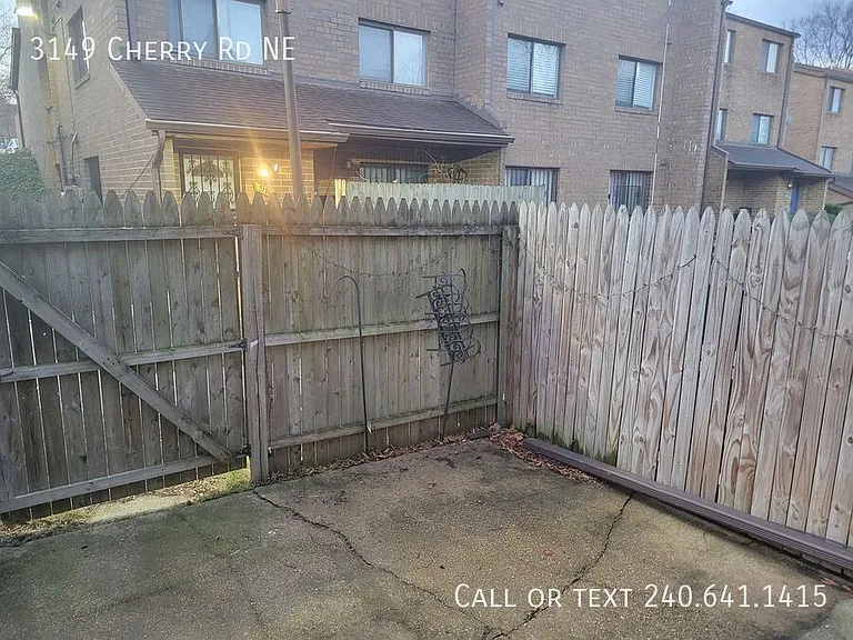 3149 Cherry Rd NE — Photo 17