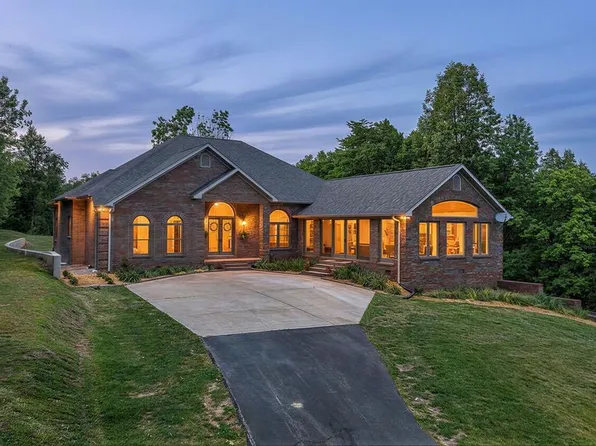 360 Long Hollow Ln, Gainesboro, TN 38562