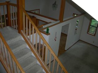 3298 Stoney Ridge Rd, Eugene, OR 97405