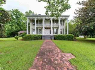 1365 Marshall Williams Rd, West Point, GA 31833