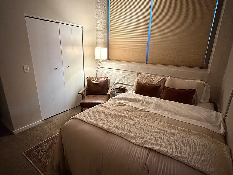 1735 N Paulina St #121 — Photo 13
