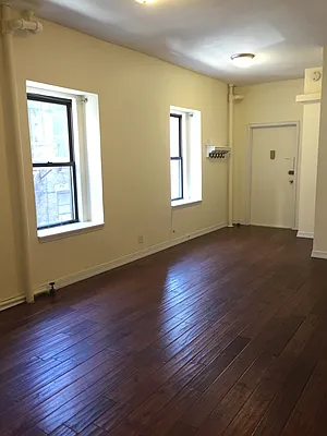 Rented by AD Real Estate Investors | media 10