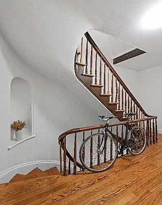 Rented by Safe Harbour Real Estate Group LLC | media 9