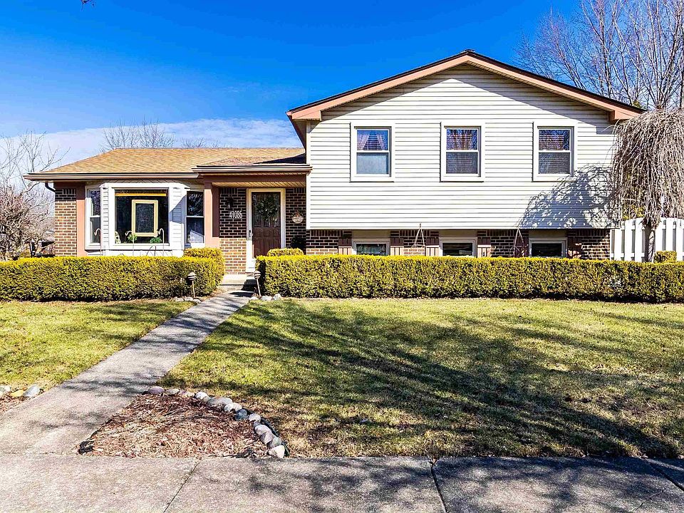 1st image of 41086 Oak Hill Dr