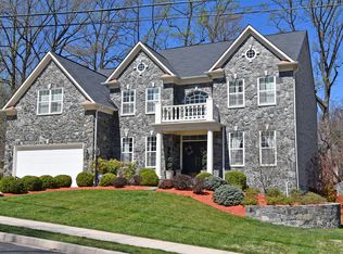 5501 36th St N, Arlington, VA 22207