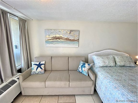 4th image of 3501 S Atlantic Ave #G220